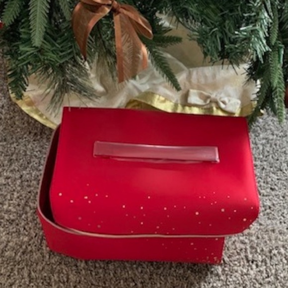 5 pieces of Estée Lauder Christmas Gift Box! NWOT - Picture 6 of 8